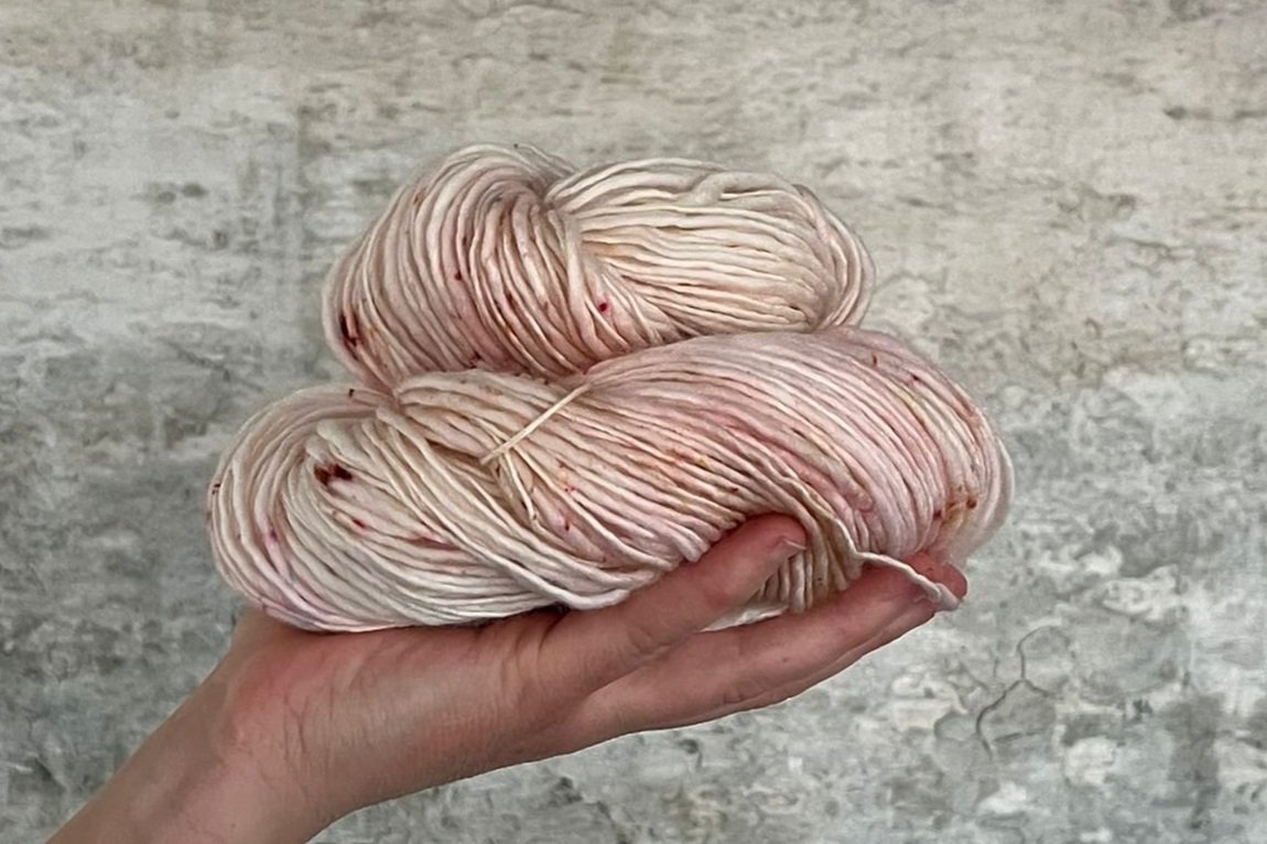 Thick and Thin DK, a 100 MerinoSW yarn > Merino Yarn > Wool2Dye4